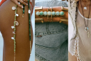 <p>Natural jewelry instantly adds <strong>character to any outfit</strong>.<br data-start="184" data-end="187">Shells, stones and beads work best when you mix textures and lengths &mdash; don&rsquo;t be afraid to layer pieces.<br data-start="291" data-end="294"><strong data-start="294" data-end="302">Tip:</strong> Combine fine, delicate chains with raw, organic elements for a look that feels intentional.<br data-start="409" data-end="412">Perfect for beach days, slow evenings and everything in between. 🌾</p>